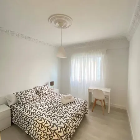 Piso Acogedor Con Estilo Nordico En Zona Centro Apartment Pontevedra Exterior photo