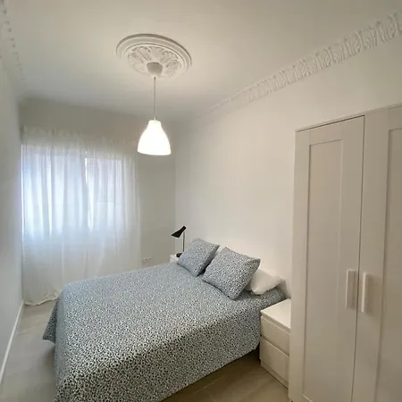 Piso Acogedor Con Estilo Nordico En Zona Centro Apartment Pontevedra Exterior photo